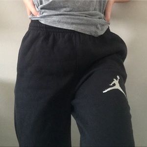 🖤Jordan Black Sweatpants🖤 Comfy!